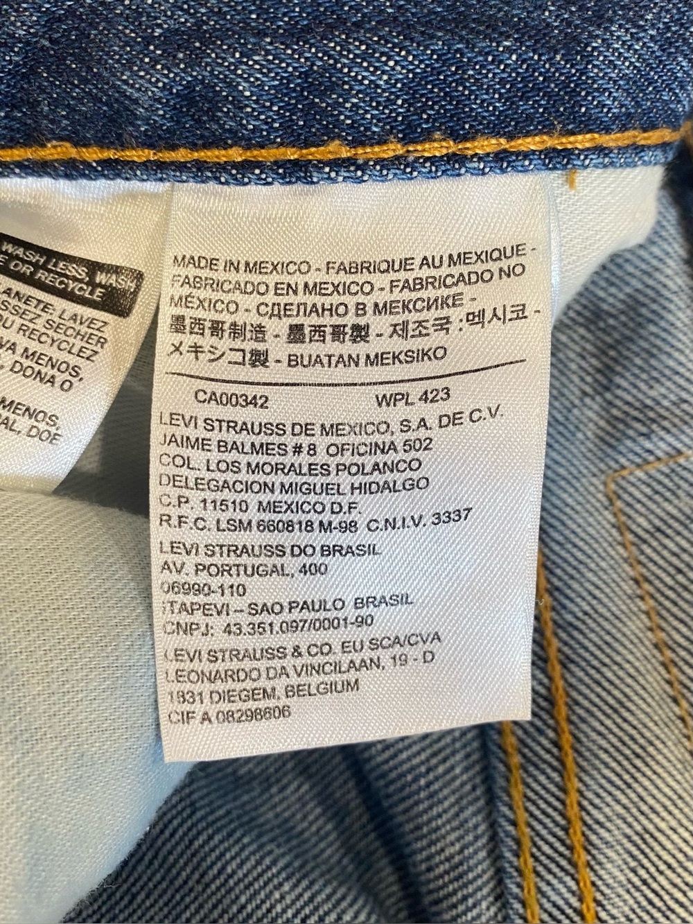 Levi’s Men’s “550” jeans size 34x 32. Like new! - Picture 11 of 14